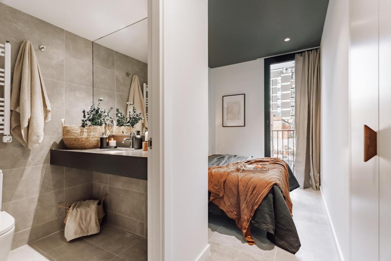 Appartement Mojacar - 2 Bedrooms In Eixample Esquerra Barcelone