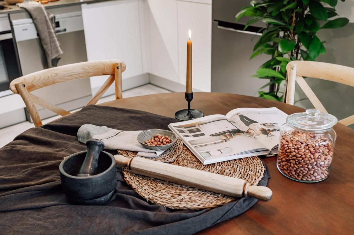 Mojacar - 2 Bedrooms In Eixample Esquerra Appartement