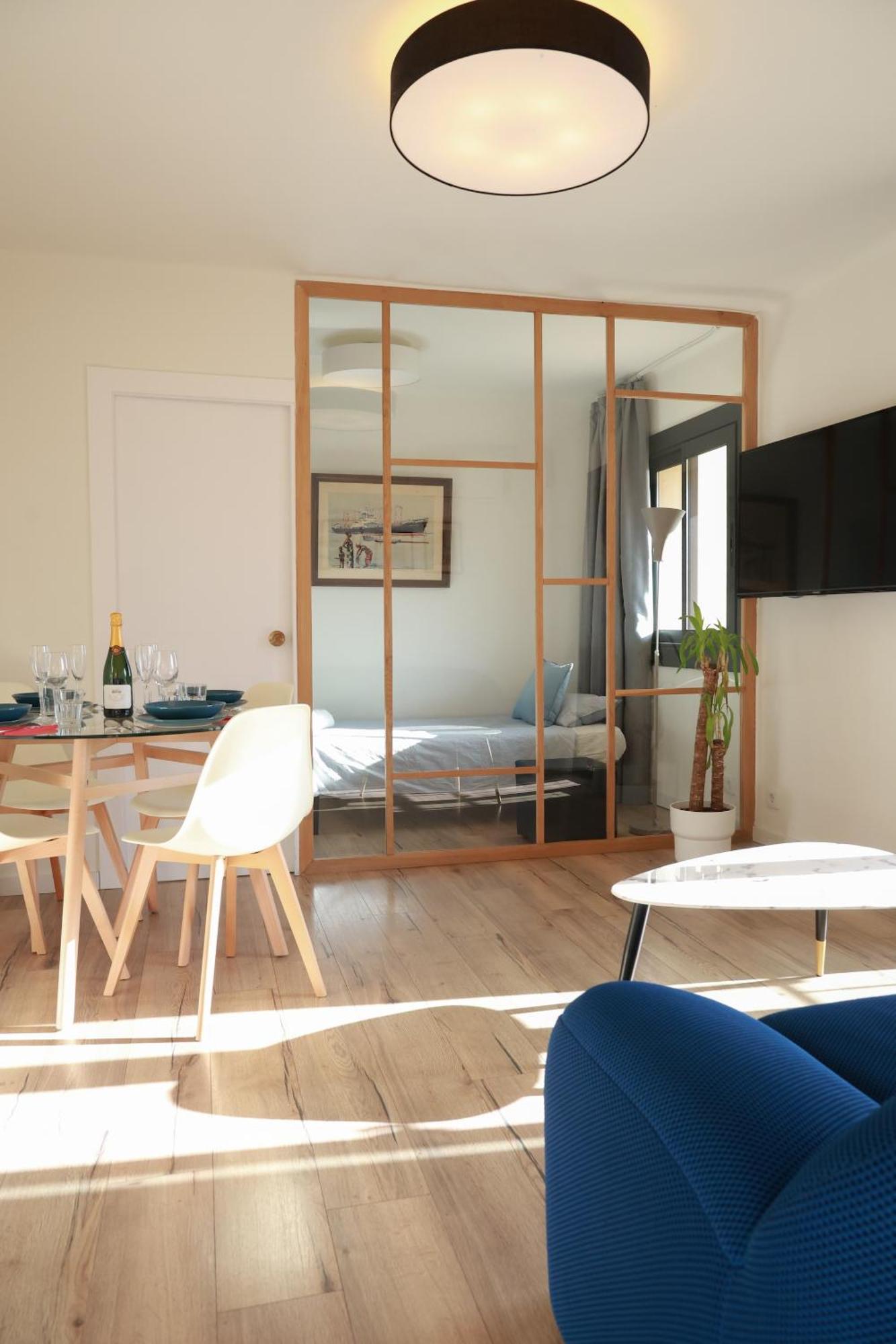 Amazing Sea And Sagrada Familia Views Homey Appartement Barcelona