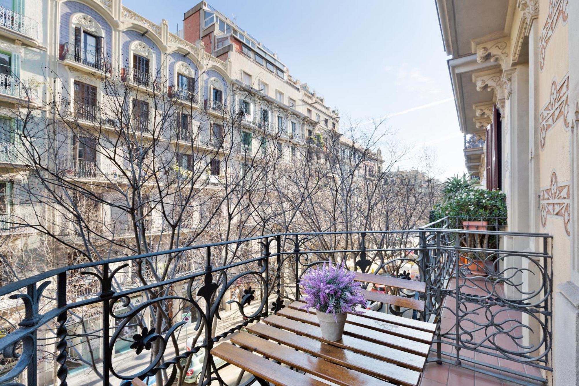 Apartamento Bailen By *