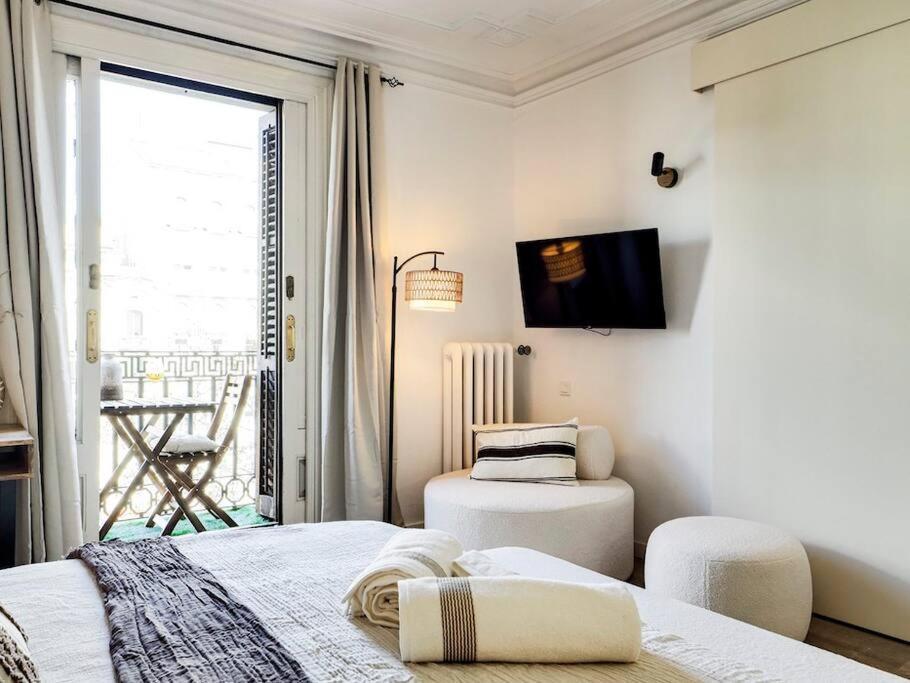 Casa Modernista En Paseo De Gracia Barcelone
