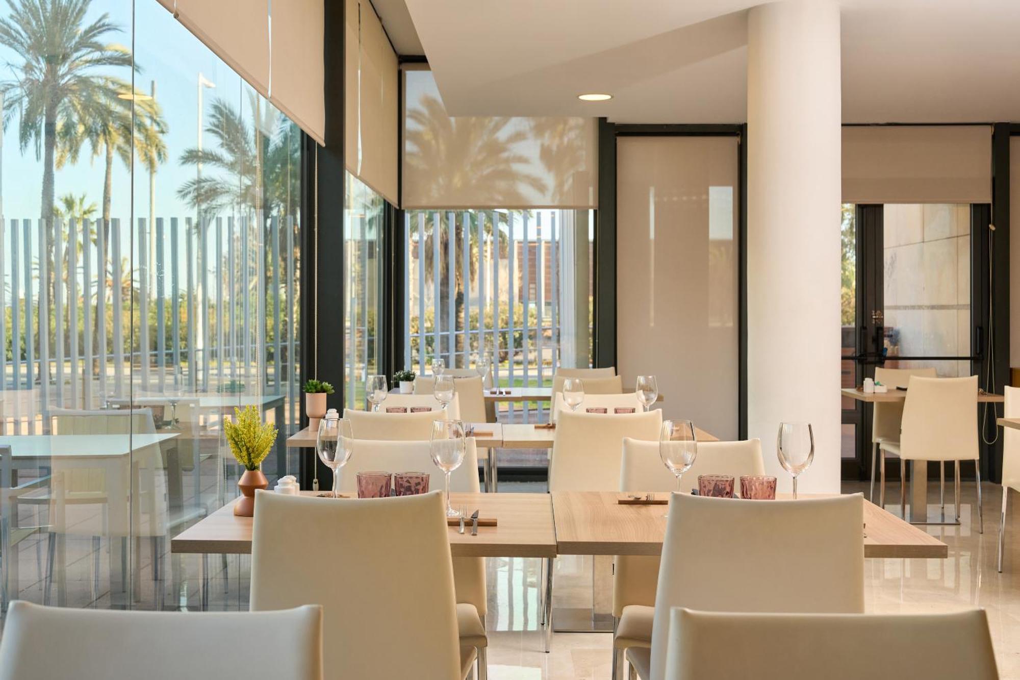 Catalonia Beach Hotel