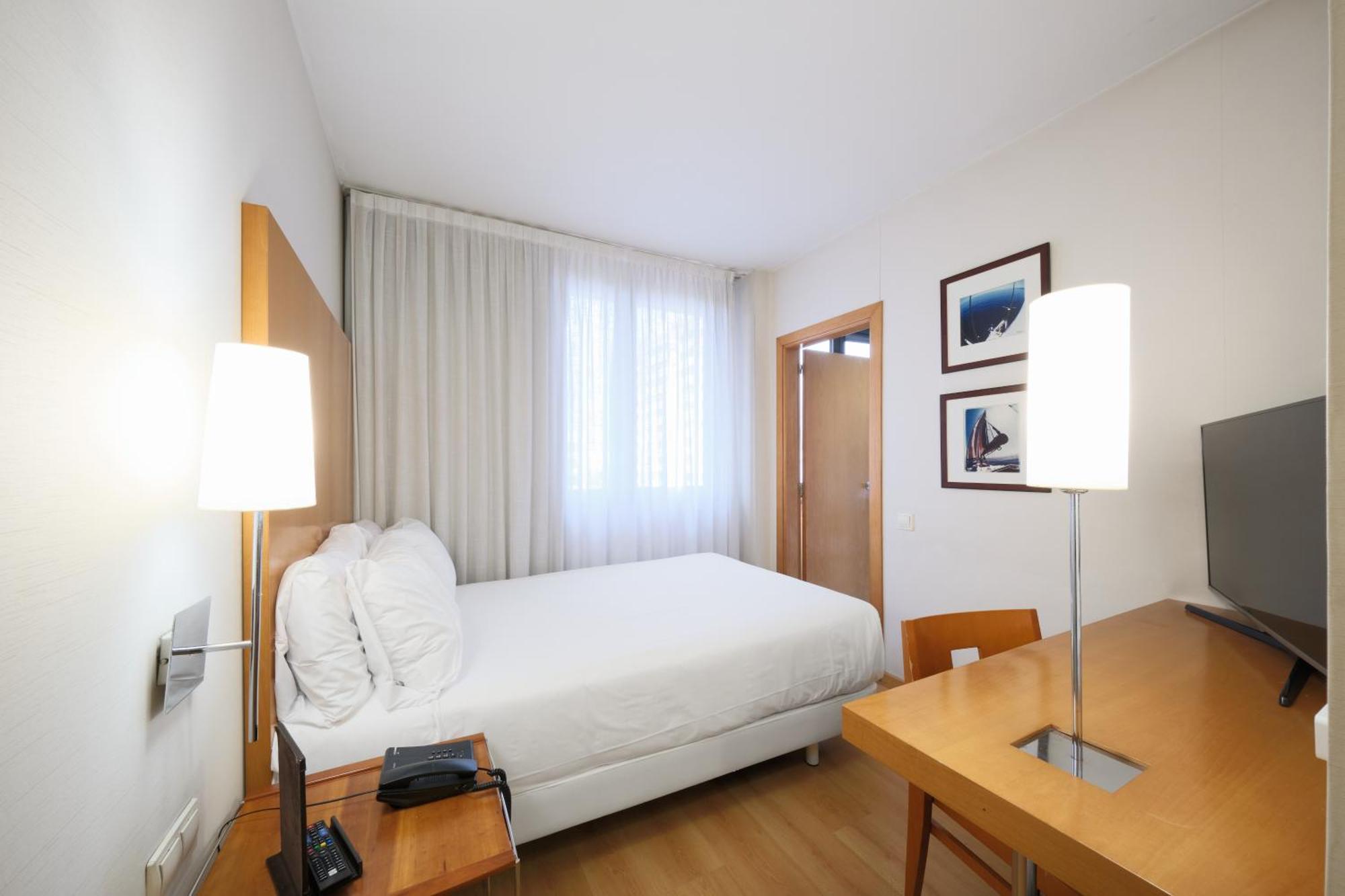 Hotel Catalonia Beach 4*