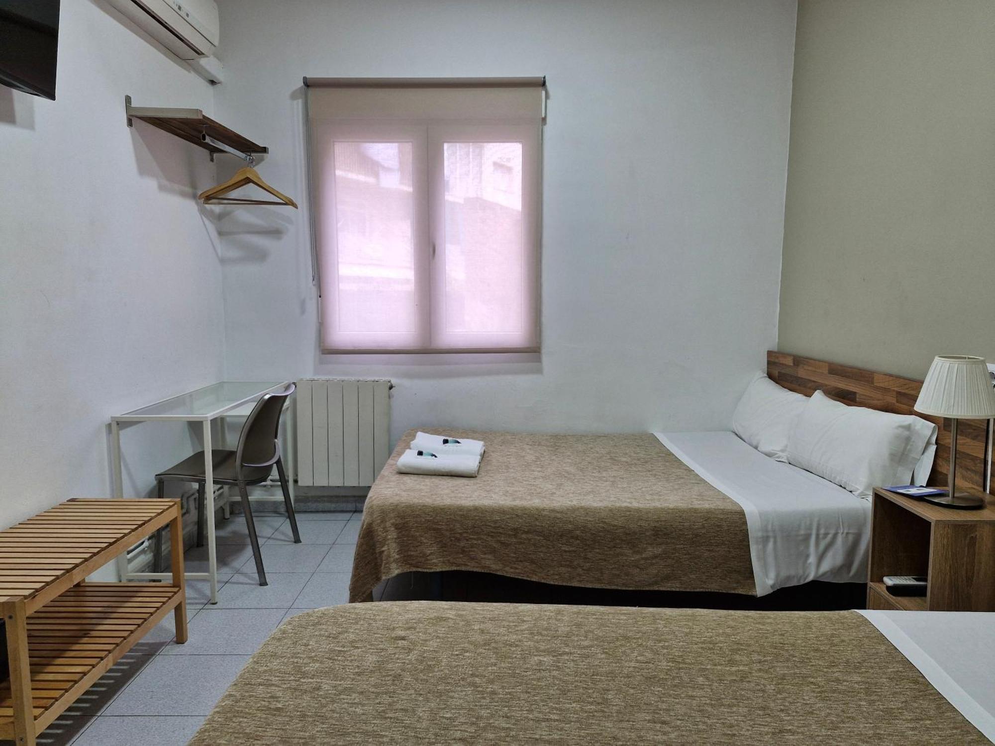 Elkano Guest house *