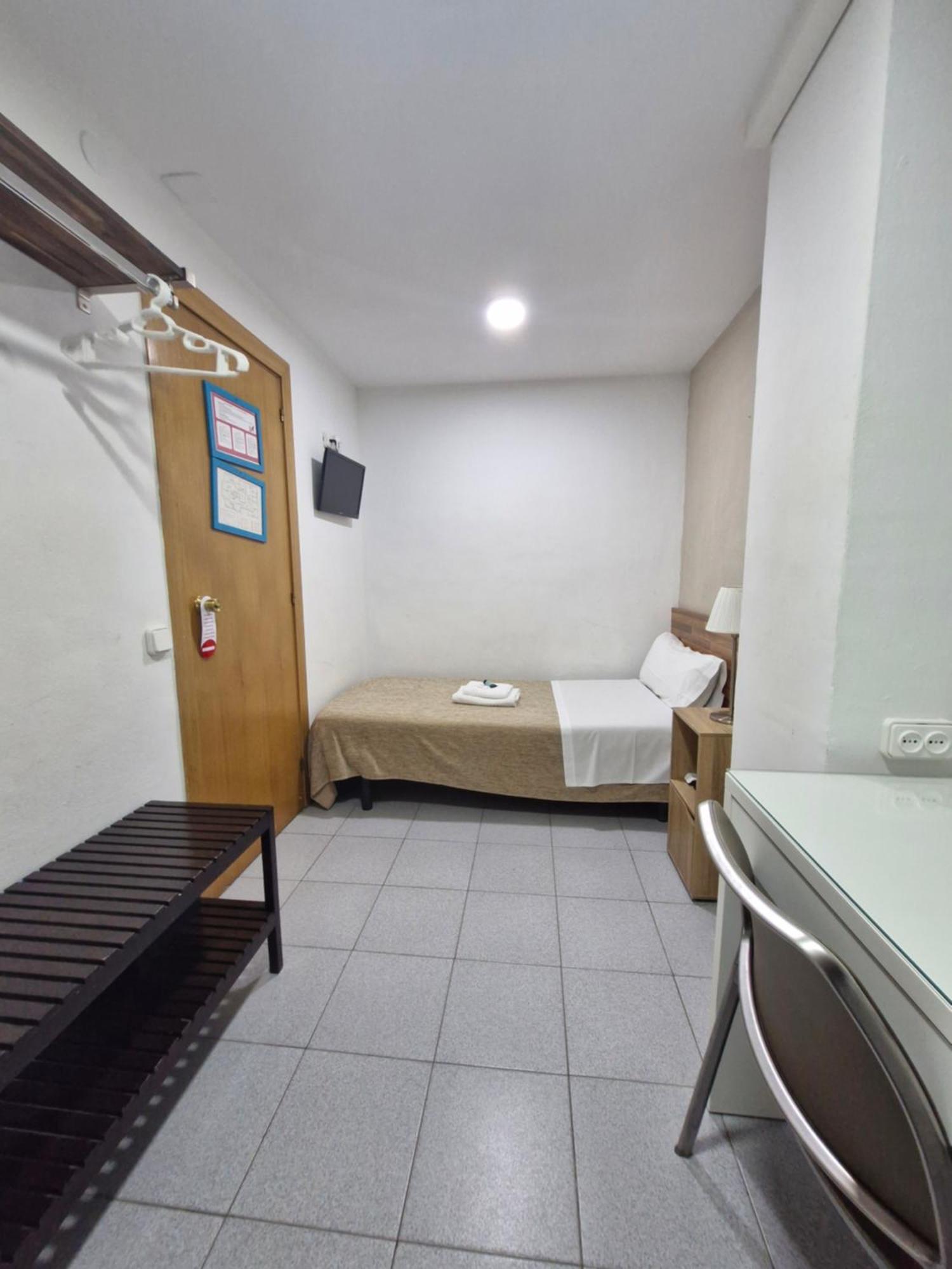 Elkano Guest house