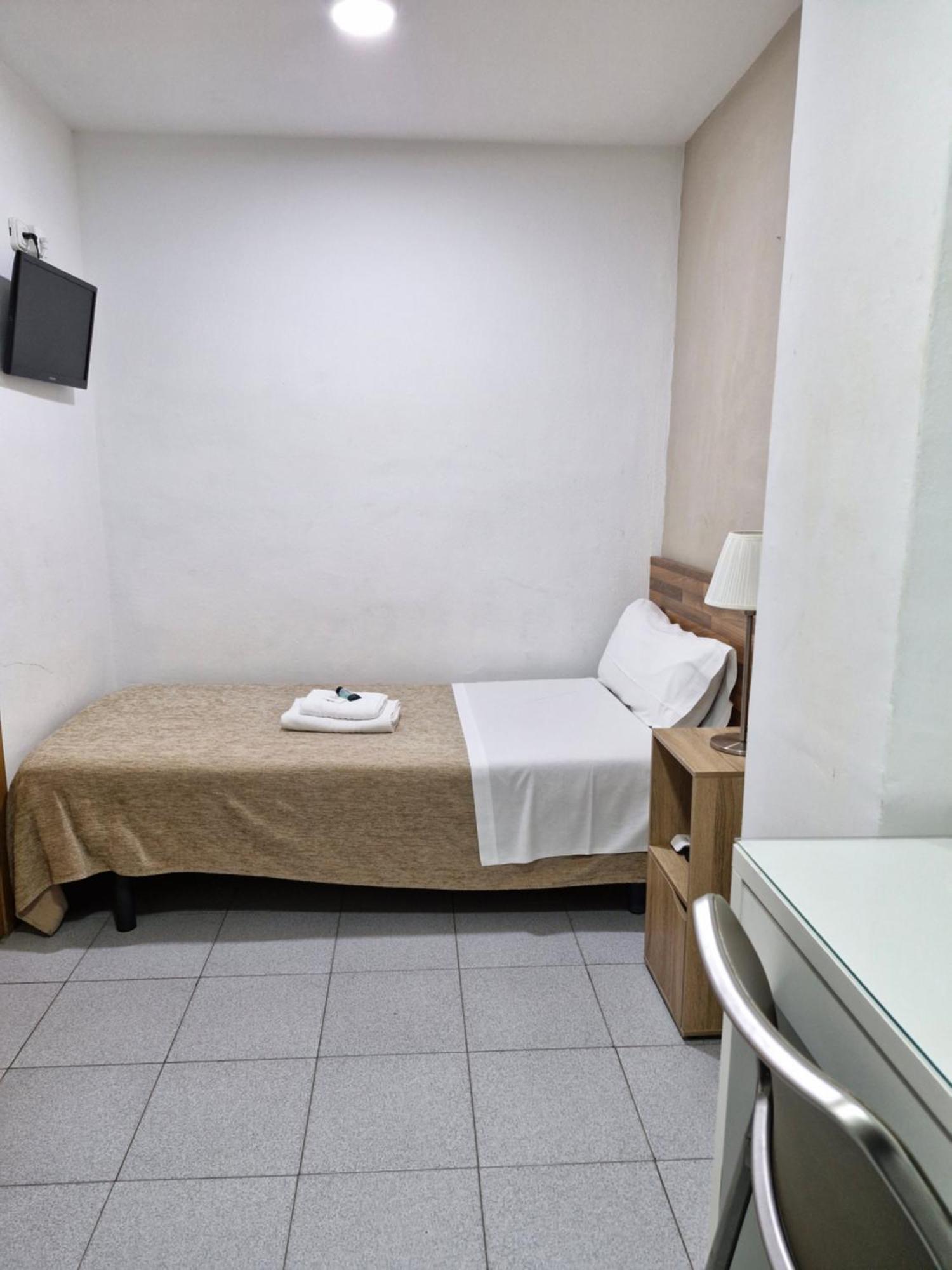 Guest house Elkano Barcelona