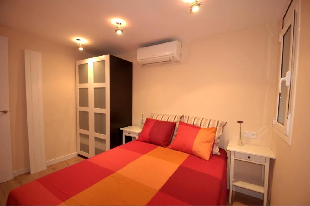 Ramblas Duplex 4br Terrace Pool Table & Ping Pong *