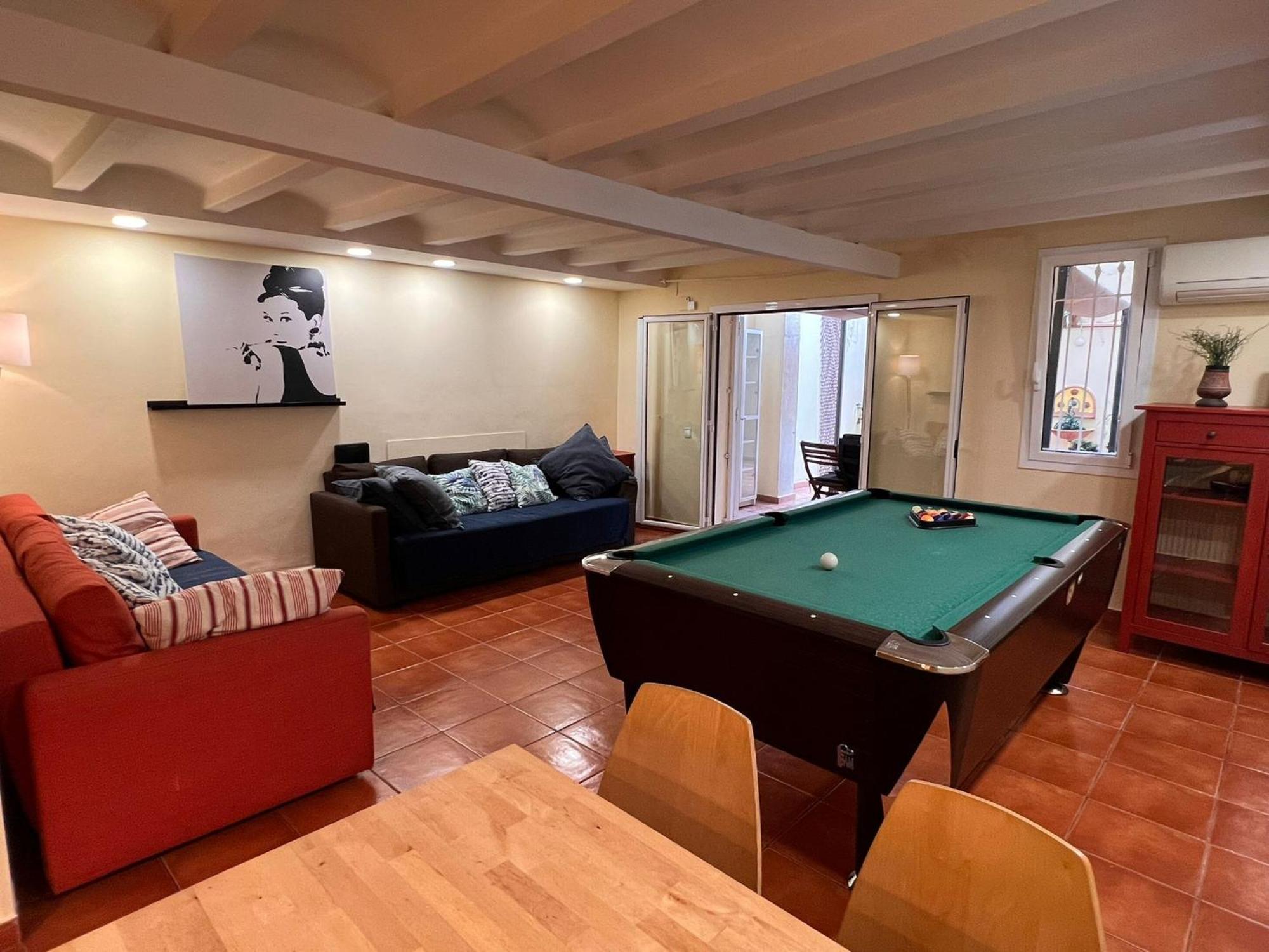Ramblas Duplex 4br Terrace Pool Table & Ping Pong Barcelone
