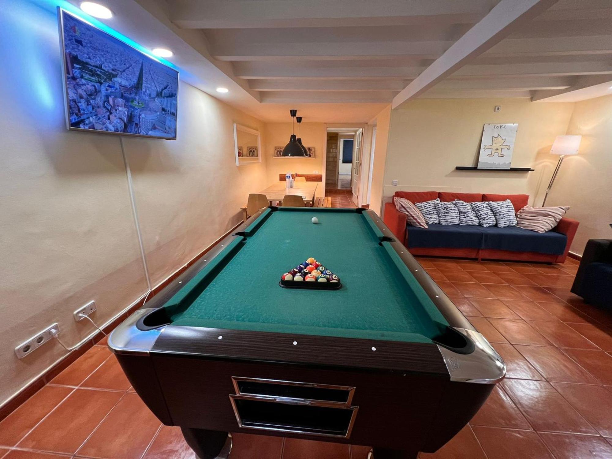Ramblas Duplex 4br Terrace Pool Table & Ping Pong