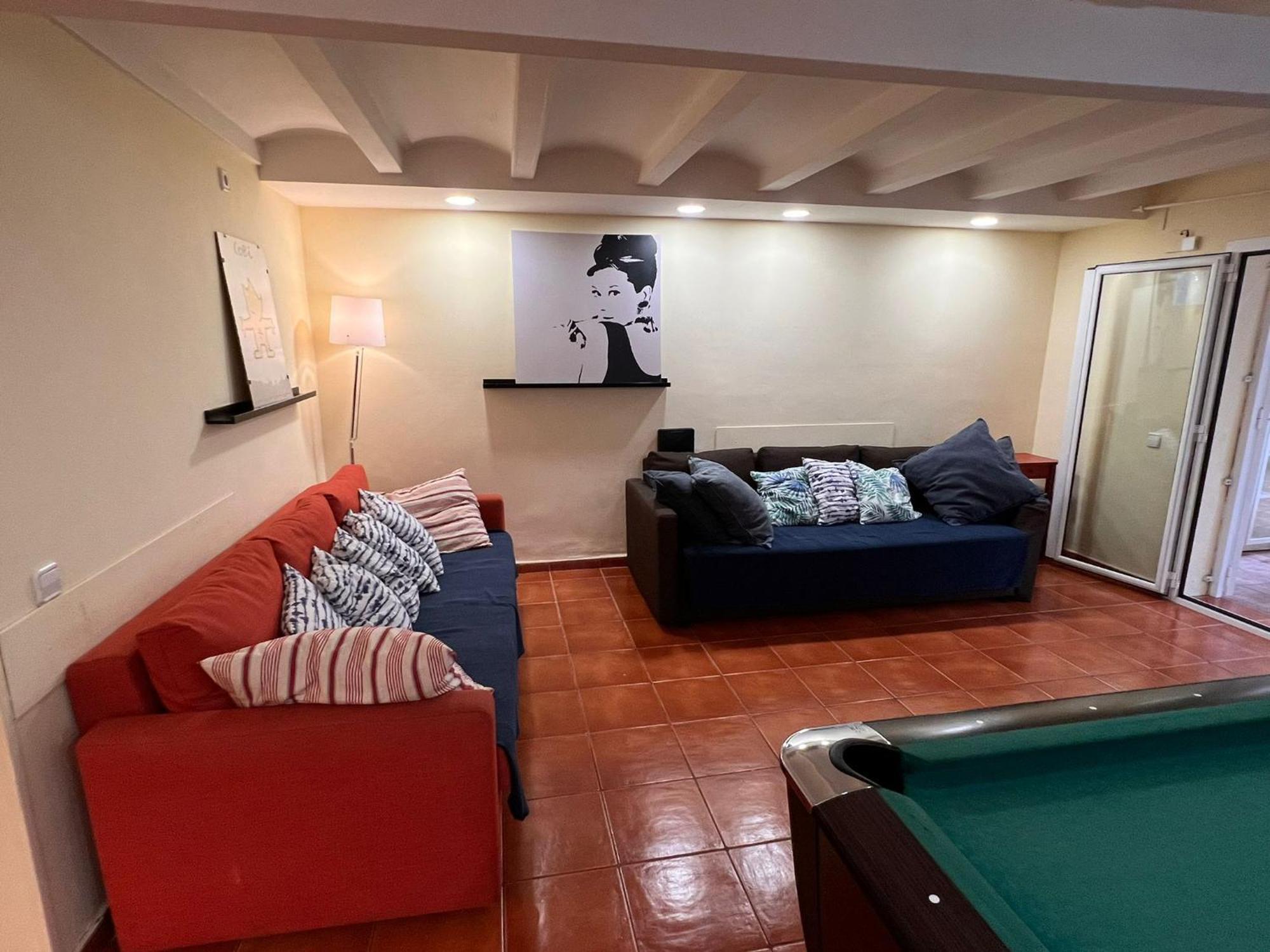 Ramblas Duplex 4br Terrace Pool Table & Ping Pong Appartement
