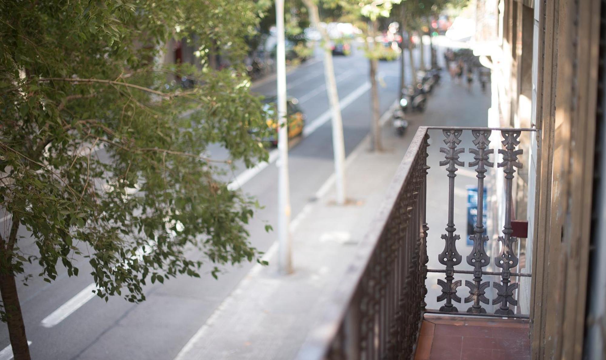 4 En Calle Rosello Stylish Apartment