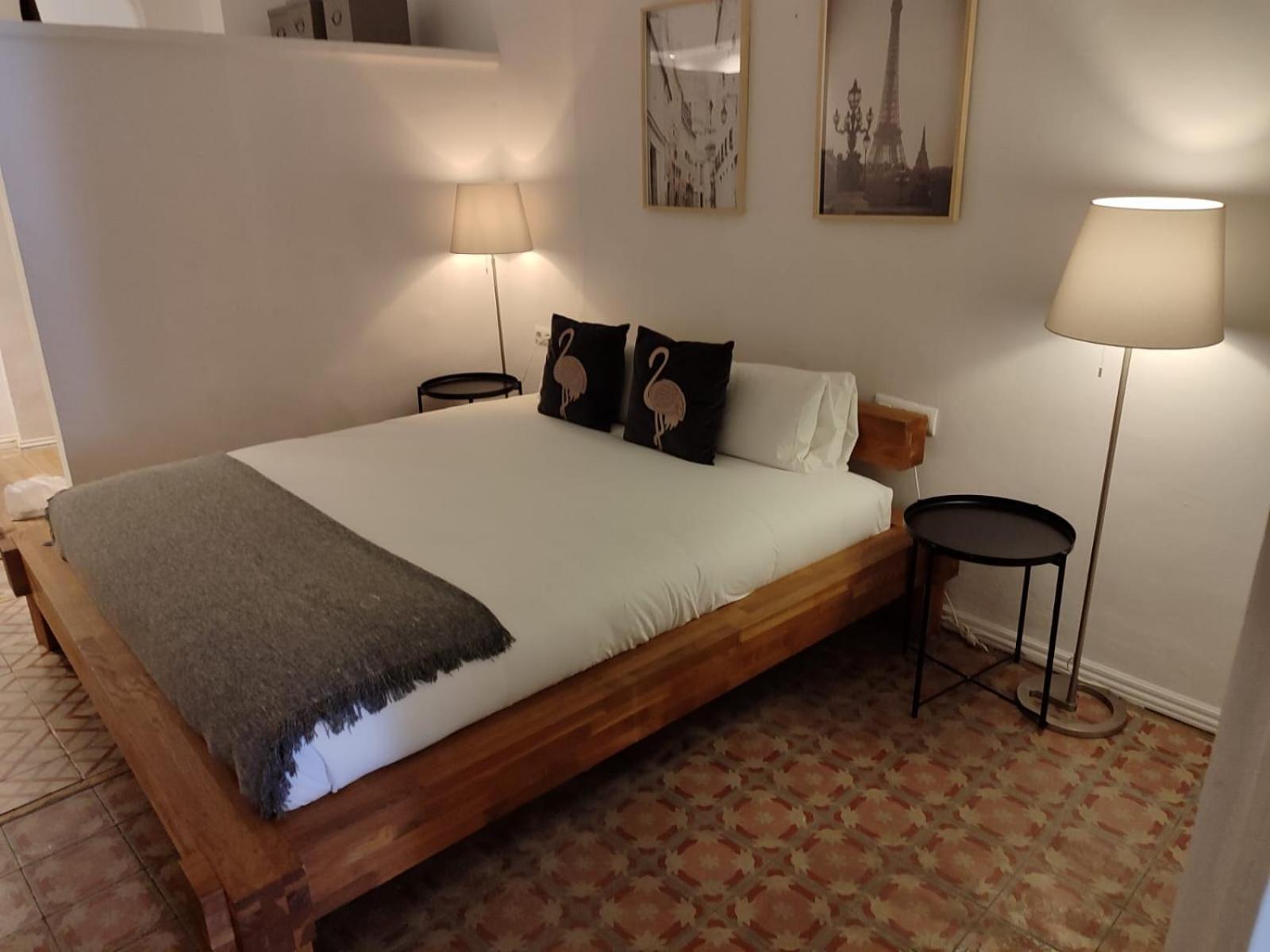 Exquisite&historic Flat With Rooftop Barcelone