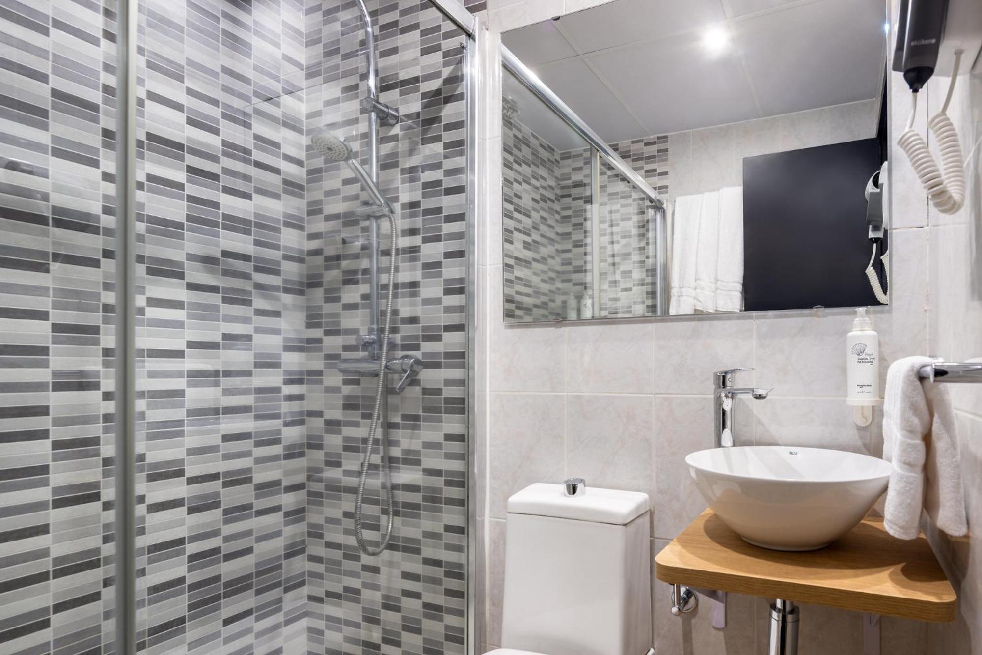 Hotel Htop Bcn #htopenjoy Barcelone
