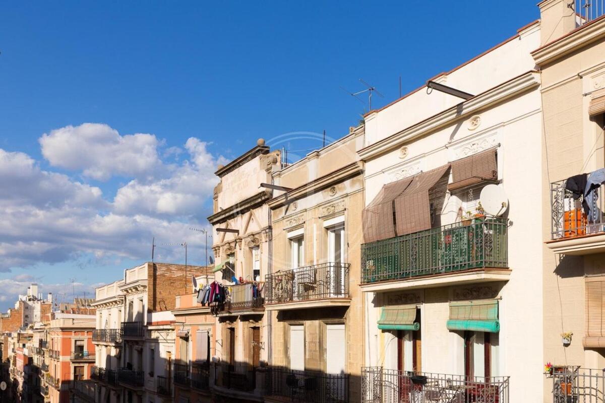 Comodo En Poble Sec Apartment Barcelona