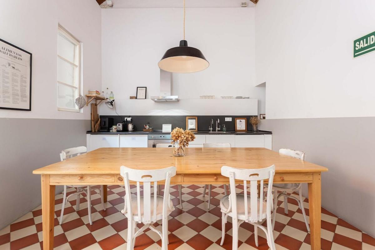Intimate House - Heart Of Sarria Appartement