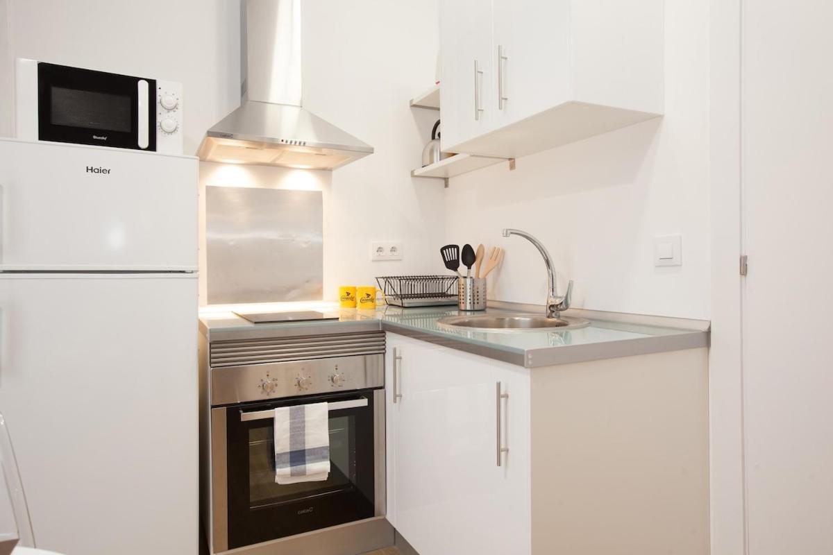 Flat With Balcony Next To The Beach, Sv * Barcelone