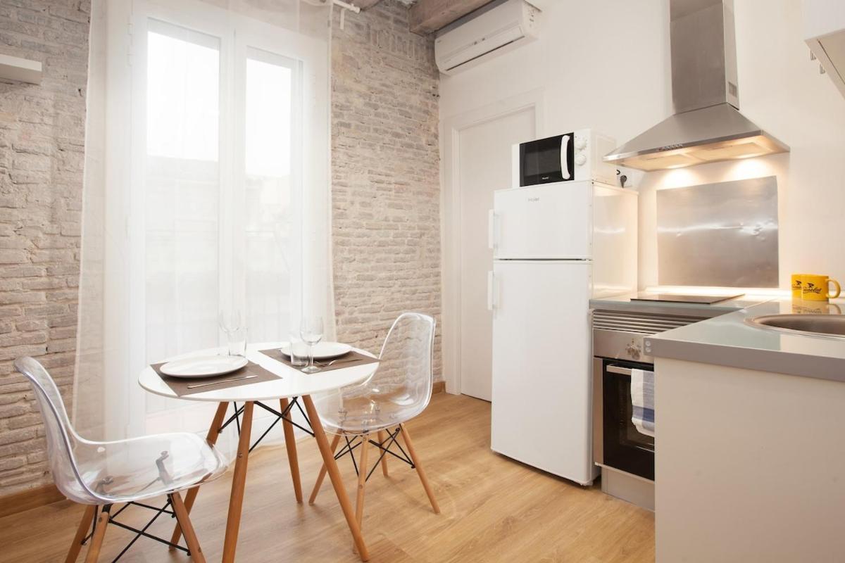 Appartement Flat With Balcony Next To The Beach, Sv