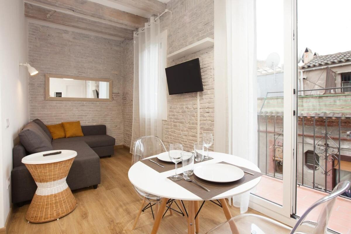 Flat With Balcony Next To The Beach, Sv Appartement *