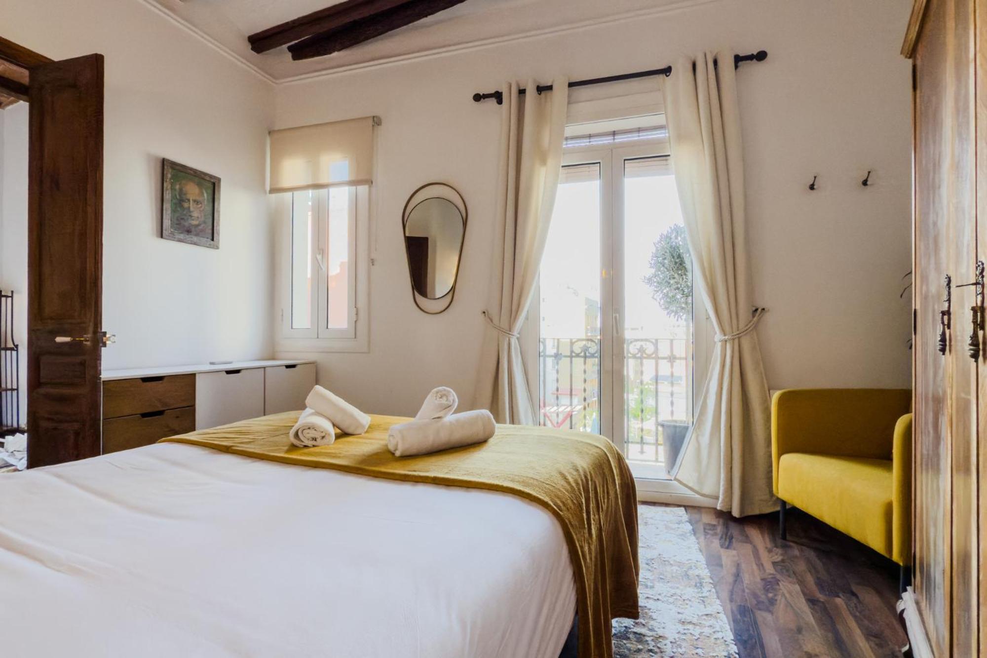 Apartment Magalhaes - Trad Flat In Poble Sec, Near Ramblas