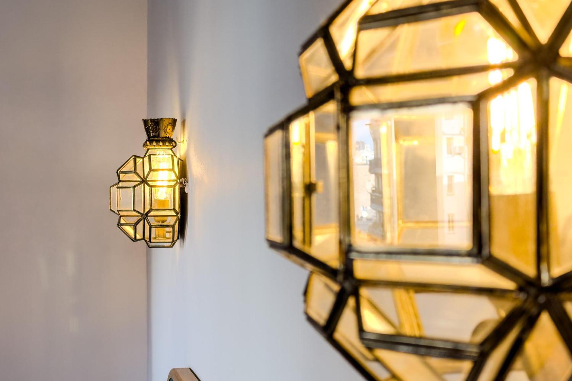 Magalhaes - Trad Flat In Poble Sec, Near Ramblas Apartment