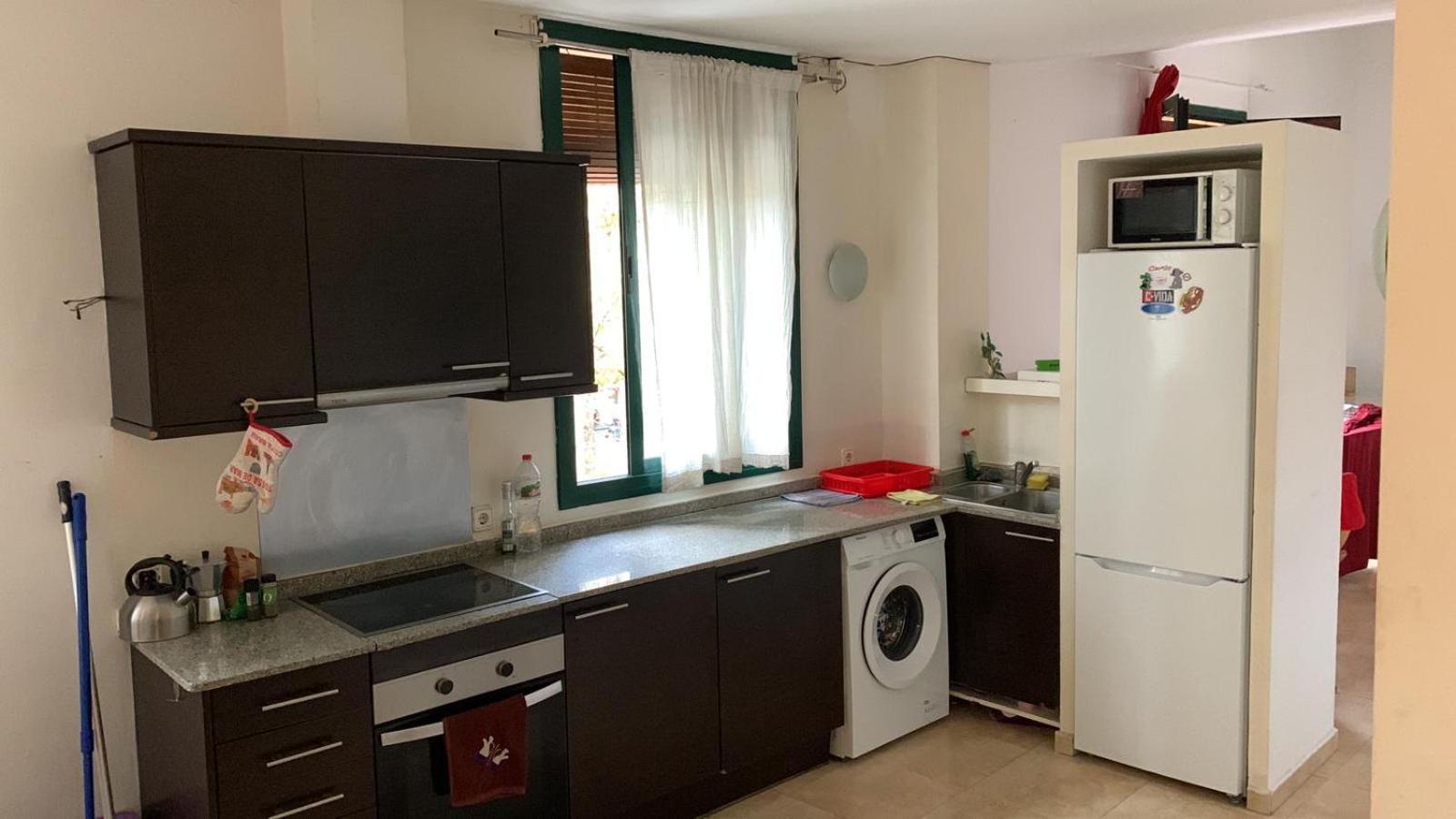 Apartment Full Center *