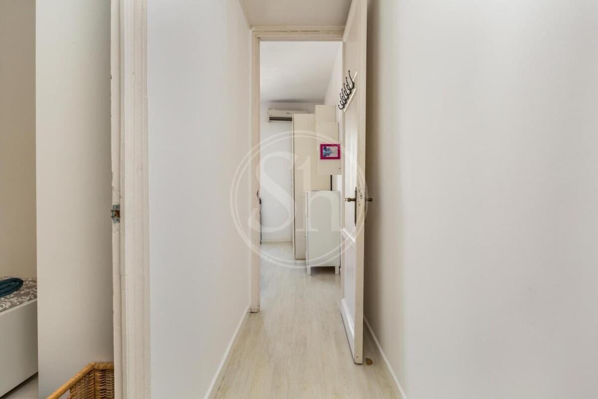 Wonderful Enamorats Apartment