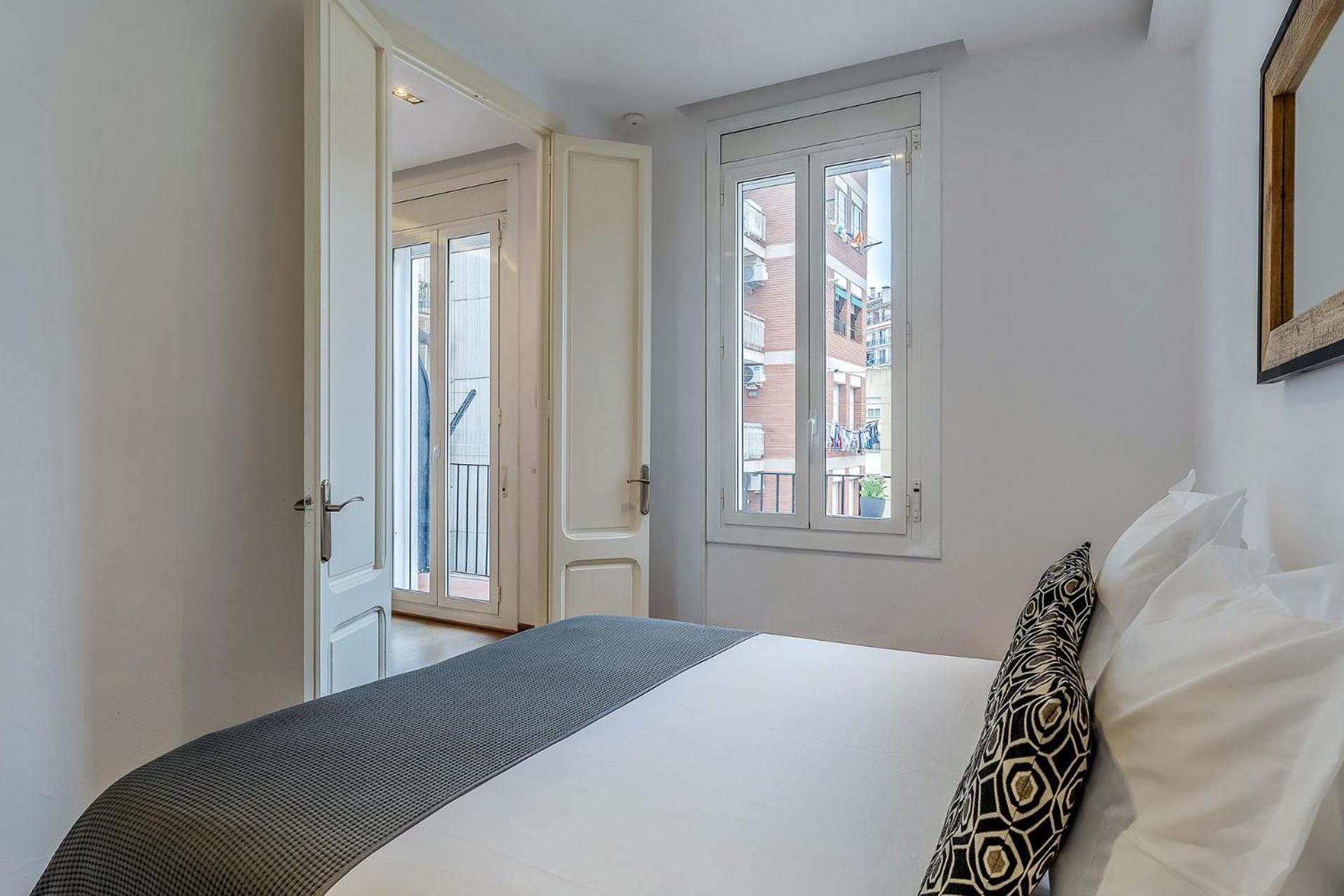 Ab Eixample Calabria Apartment