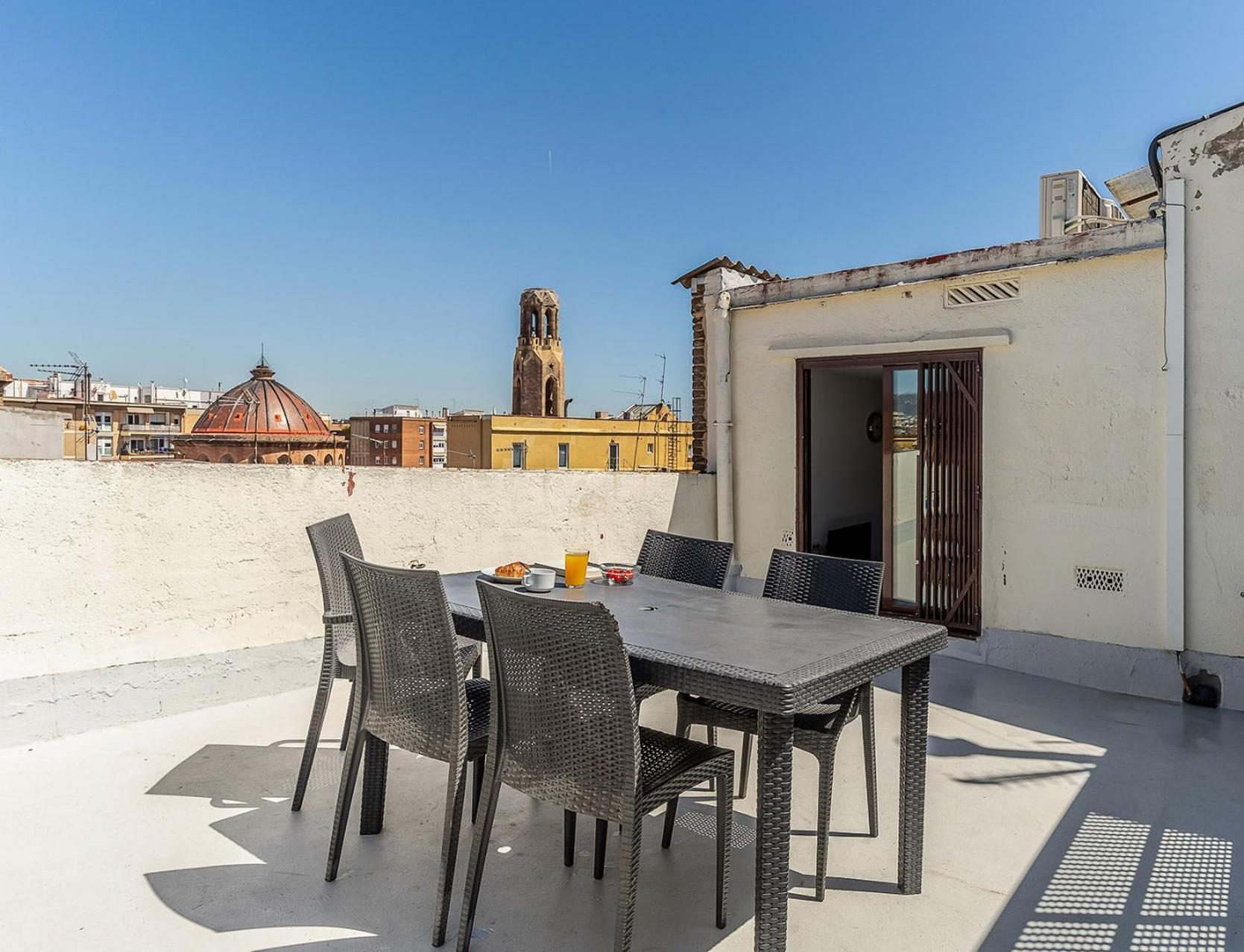 Ab Margarit Apartment