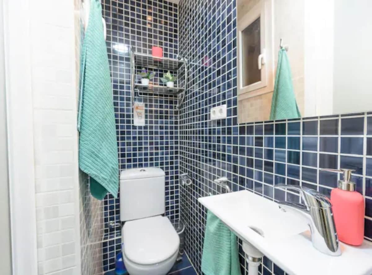 Ramblas Spacious & Design 4br Flat With Balcony 15m Ramblas Barcelone