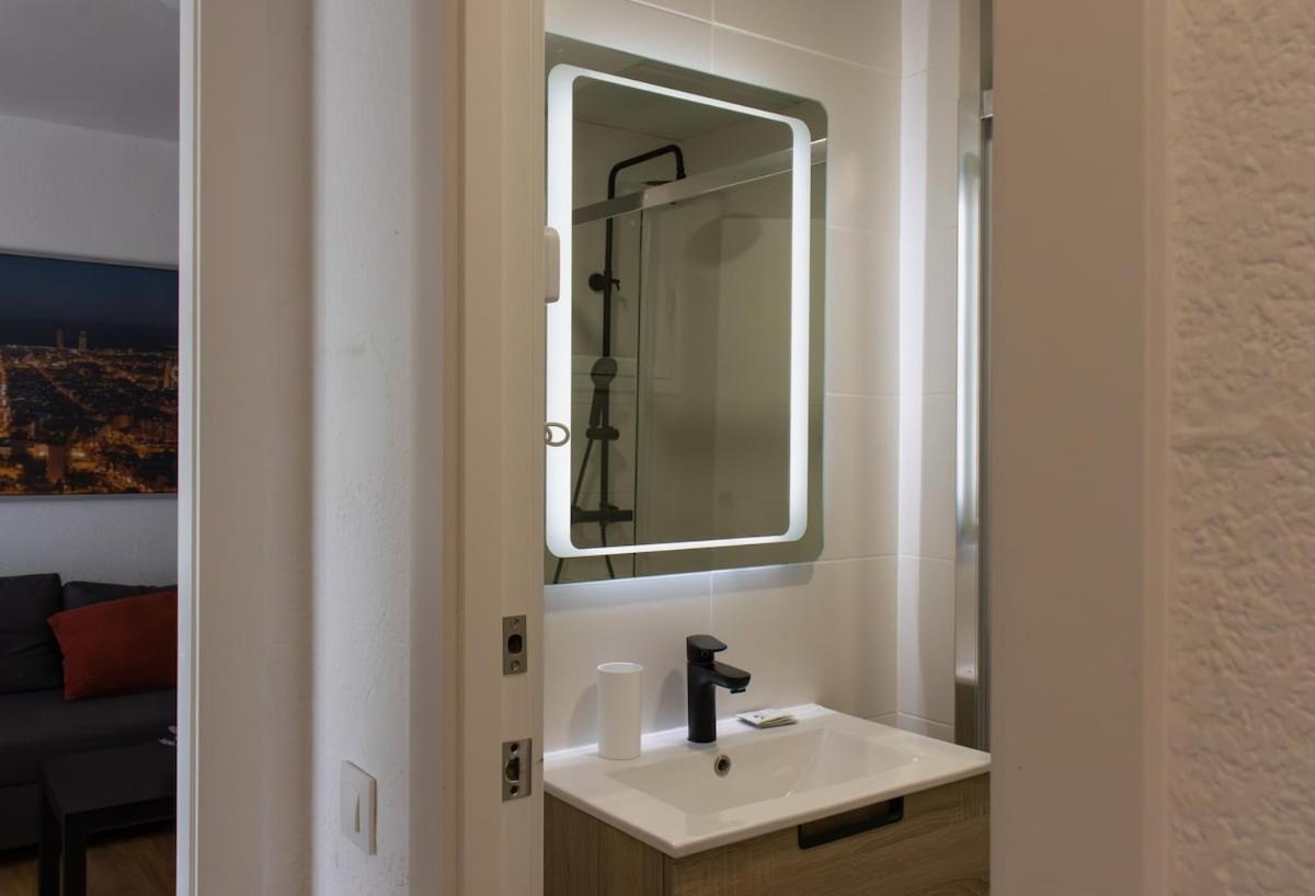 Bcn Central-colon Appartement Barcelona