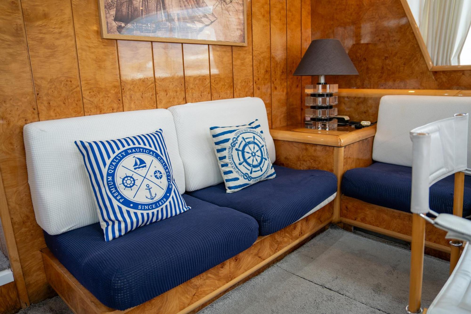 Bateau-hôtel Aloha Boat