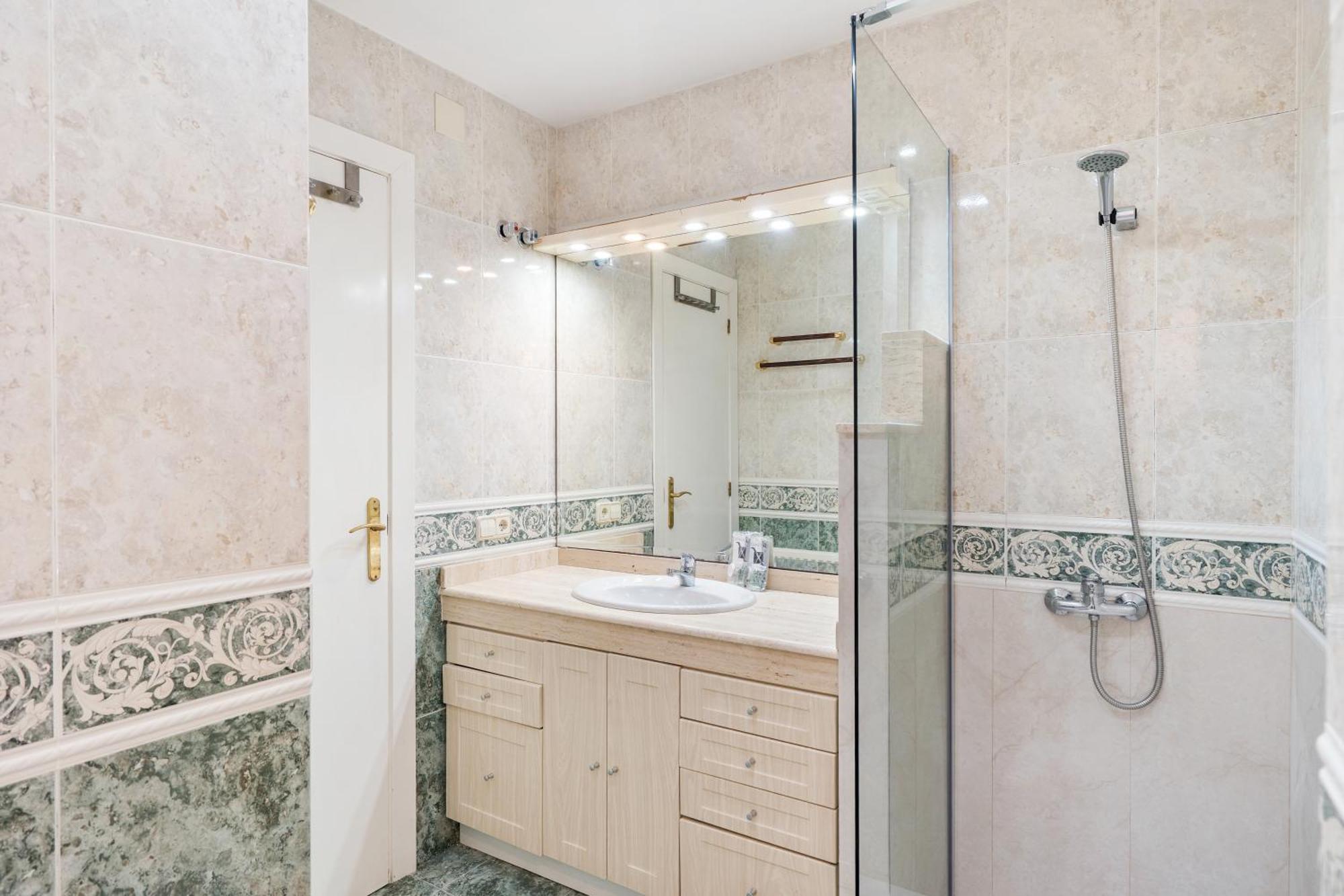Plaza Espanya Apartment *