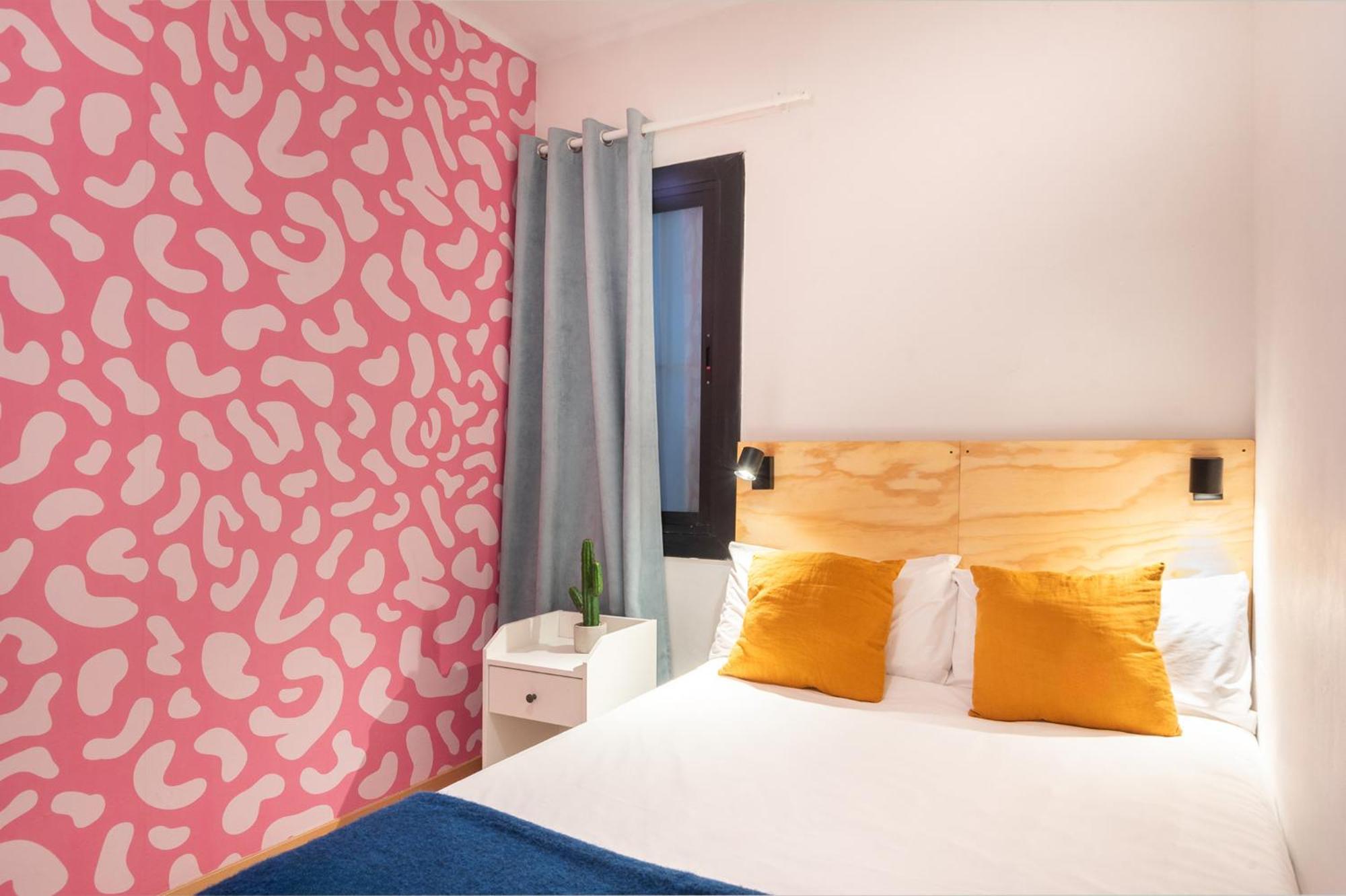 Spacious And Comfortable In The Center Apartment *