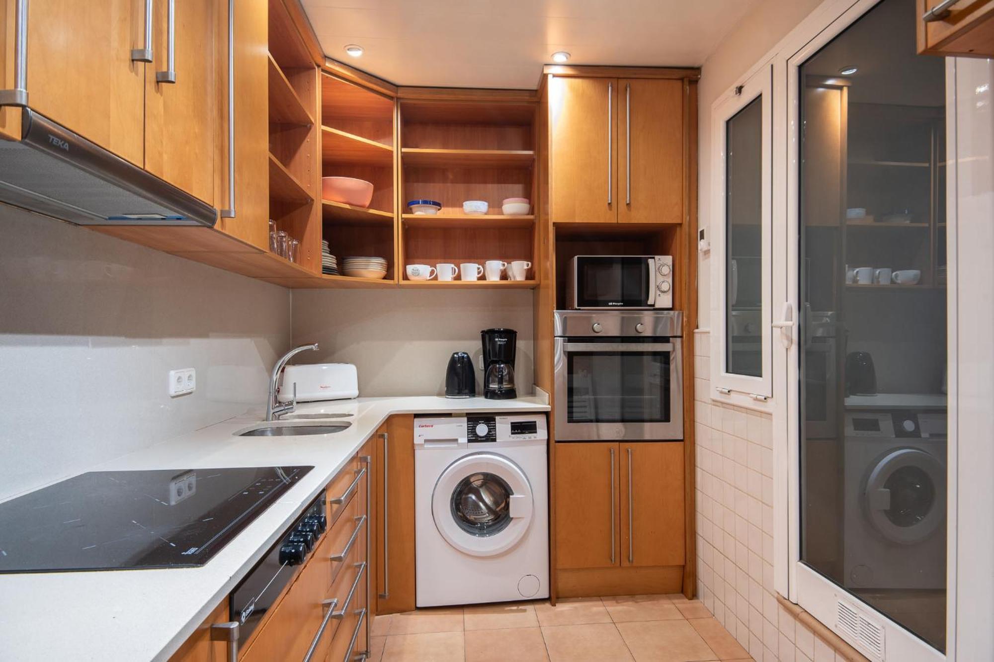 Spacious And Comfortable In The Center Apartment Barcelona