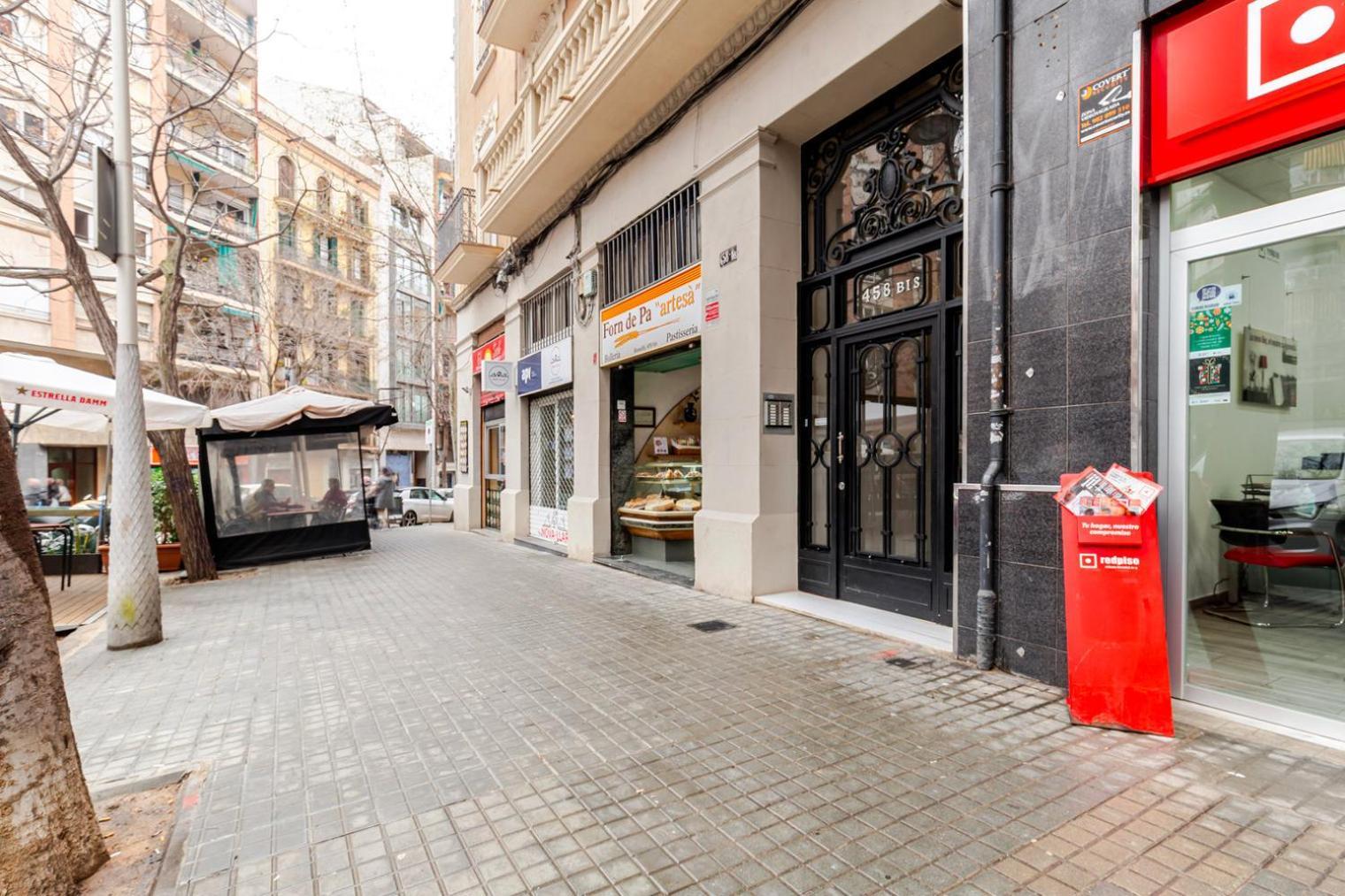Blueground Sagrada Familia Ac Wd Elevator Bcn-180 Apartment Barcelona