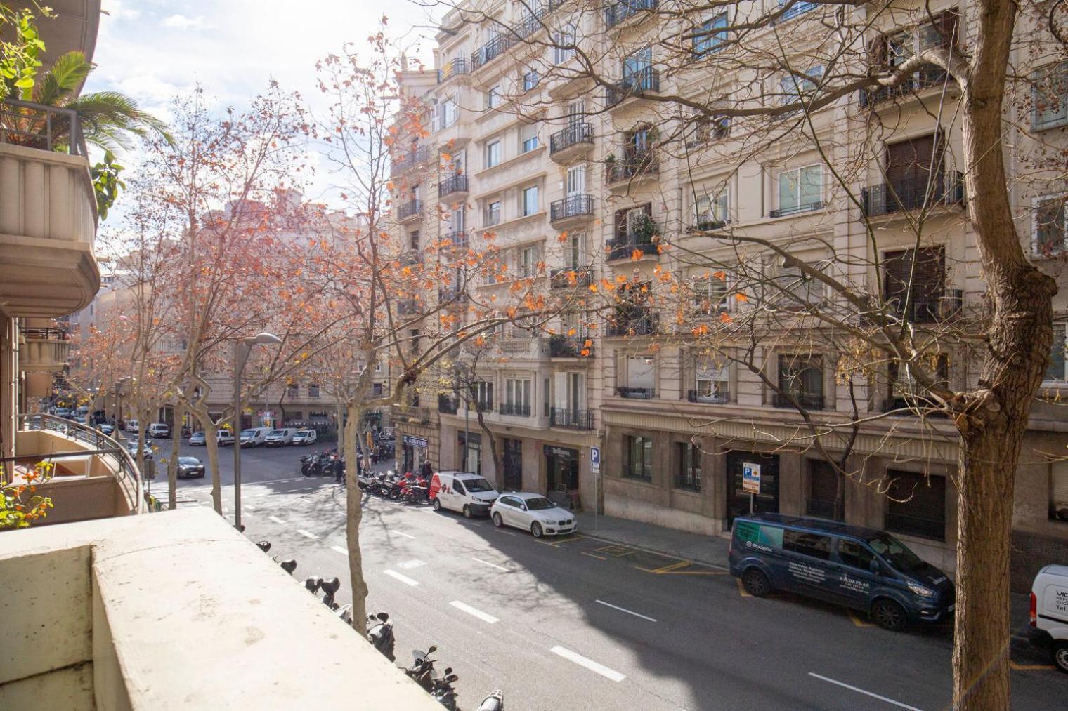 Blueground Galvany Doorman Ac Near Park Bcn-178 Barcelone