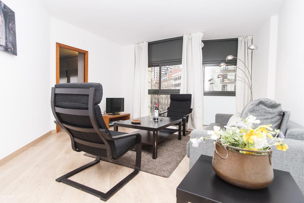 Bright Sagrada Familia Appartement *