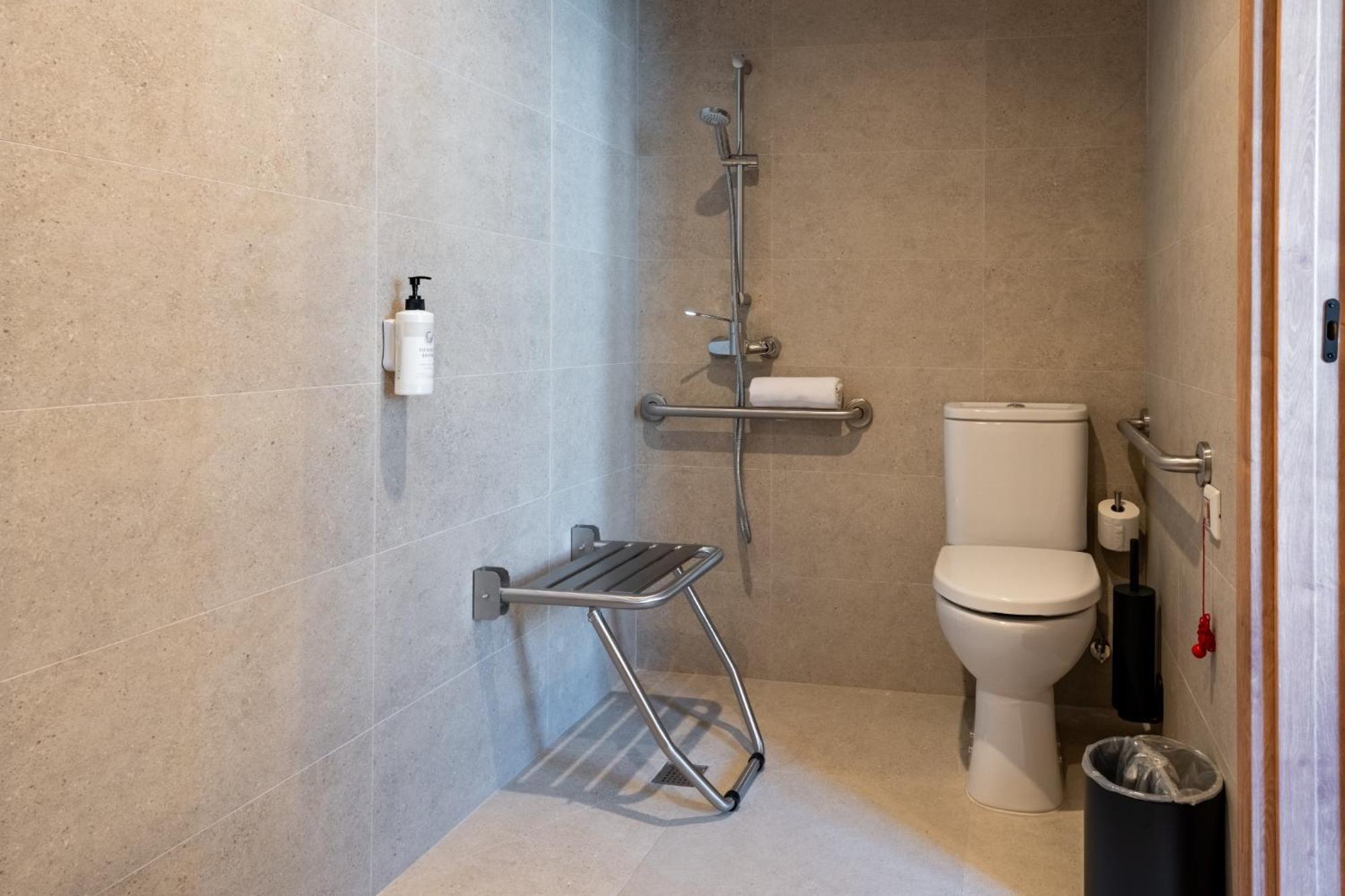 Easyhotel La Sagrera