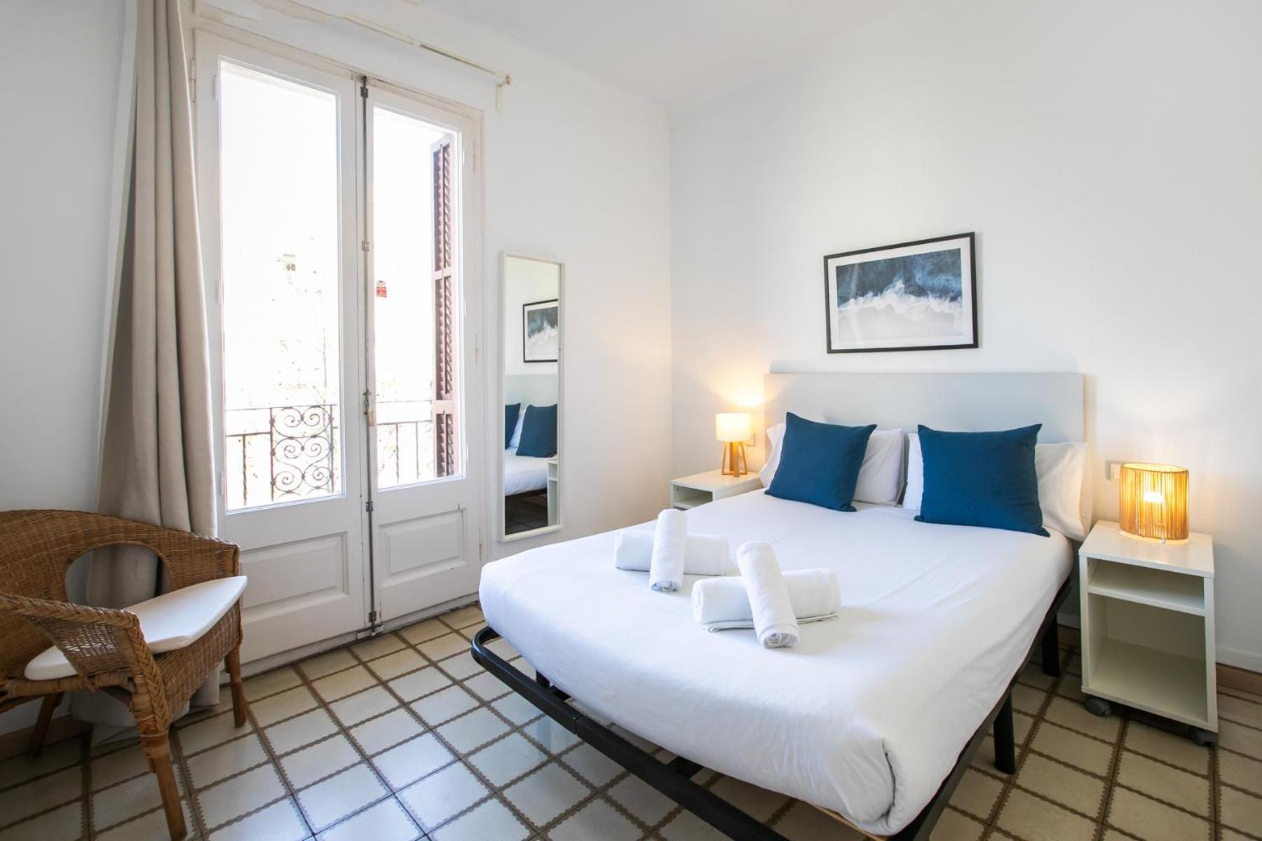 31Par1110 - Mediterranean Style Apartment Barcelona