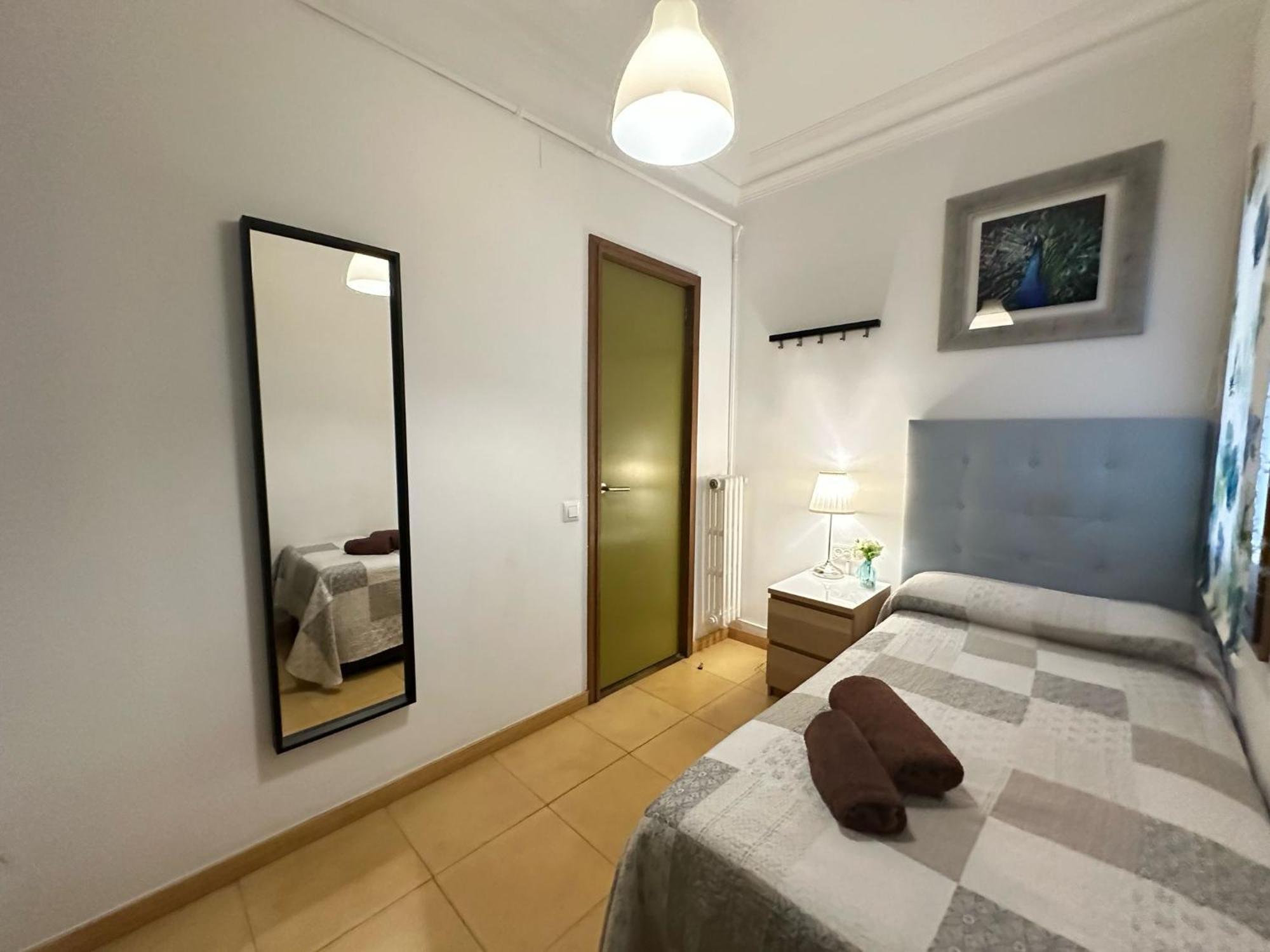 Nuevo Balmes Bed & Breakfast *