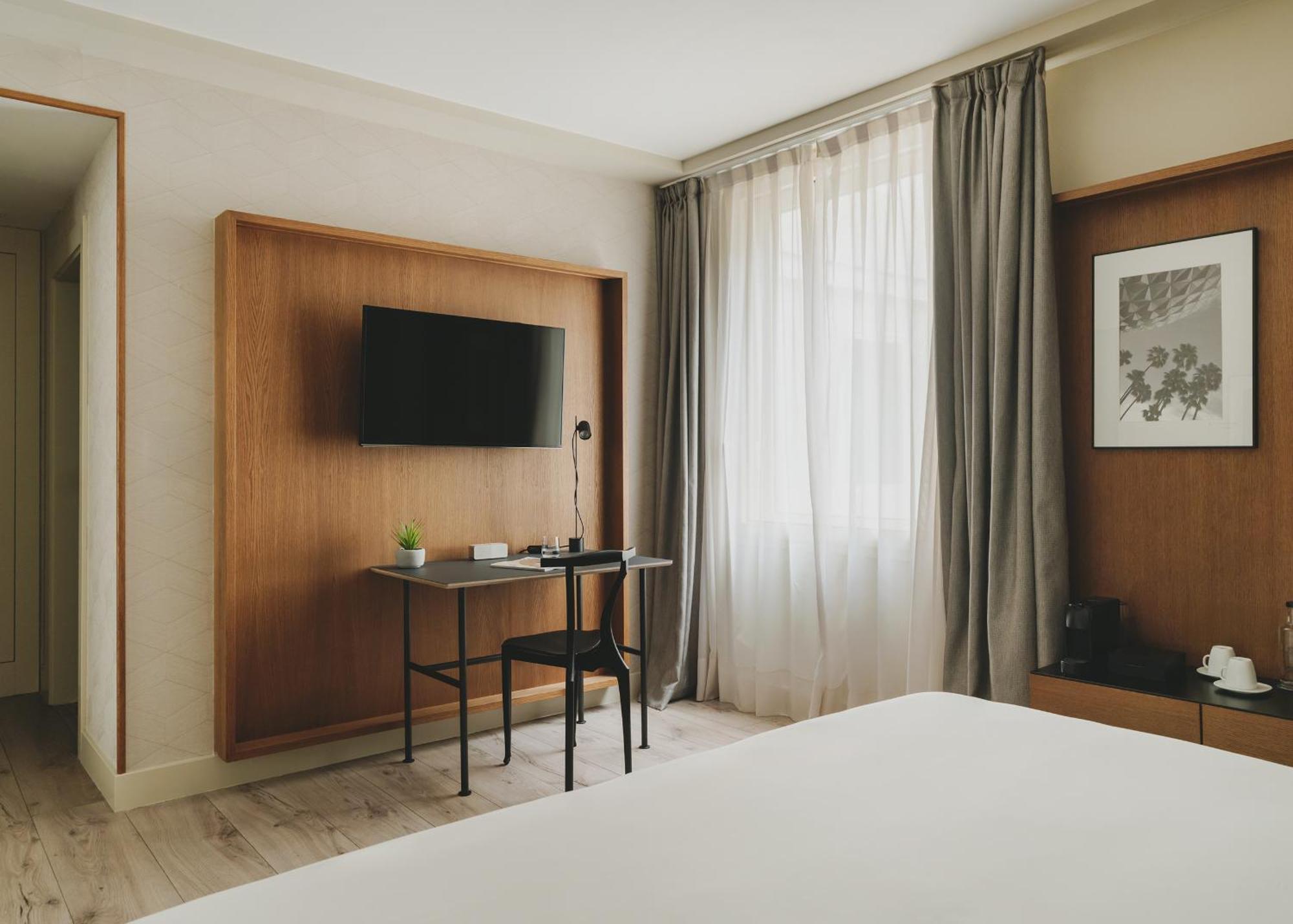 Gallery 4 Sup Hotel