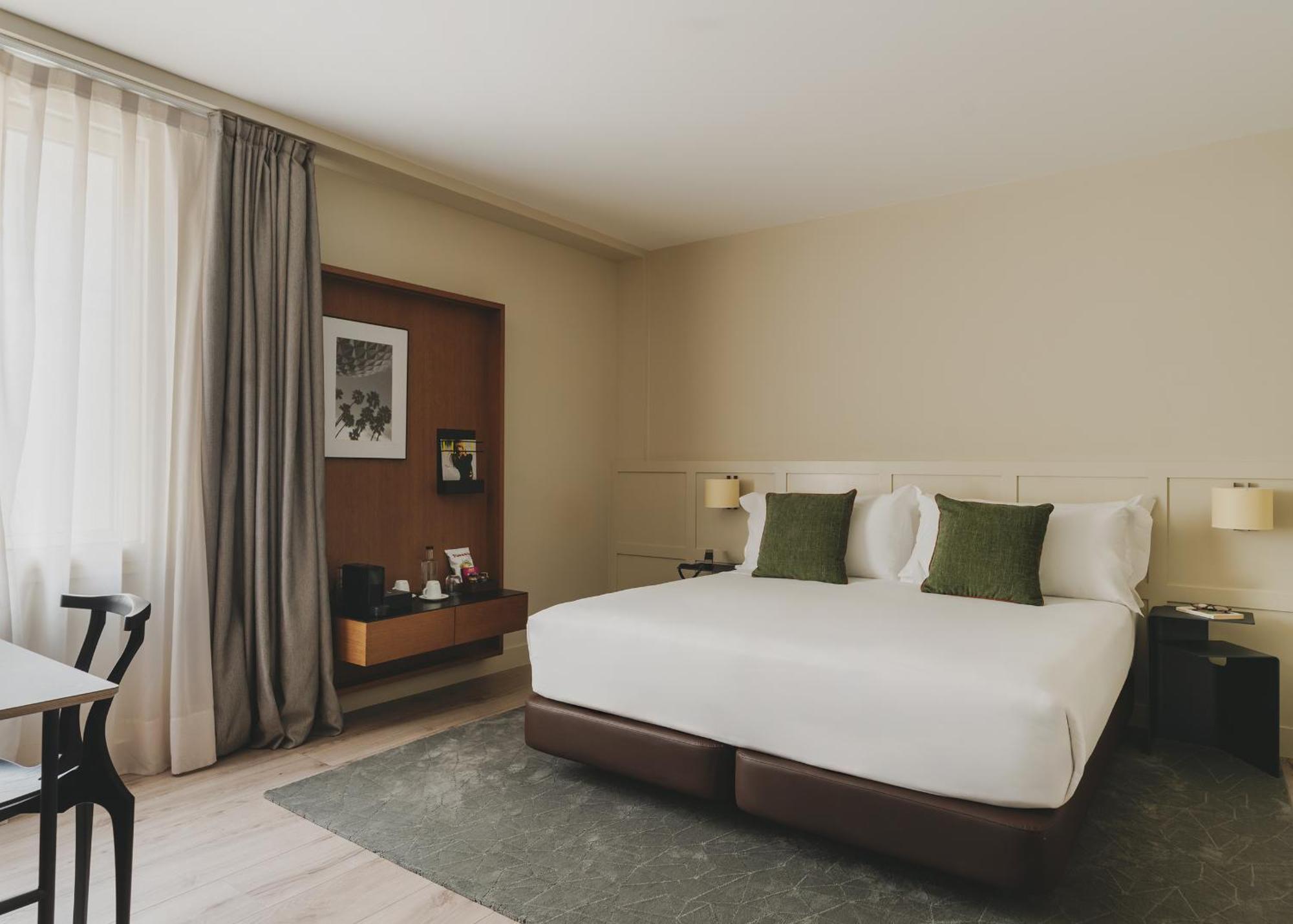 Gallery 4 Sup Hotel 4*