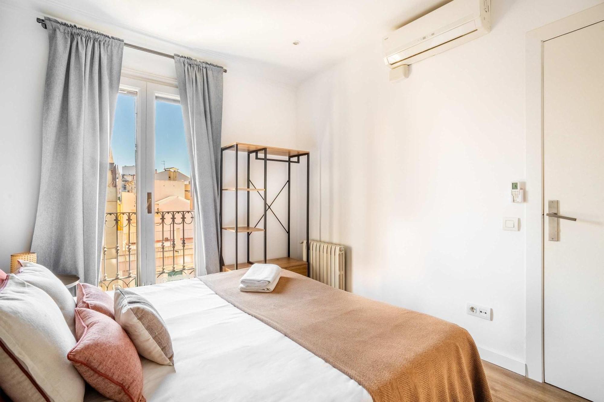 Big For 15 In The Heart Of Eixample