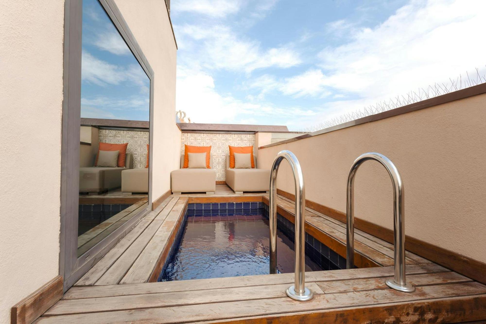Do Placa Reial Hotel Gothic Quarter, Sonder By Marriott Bonvoy