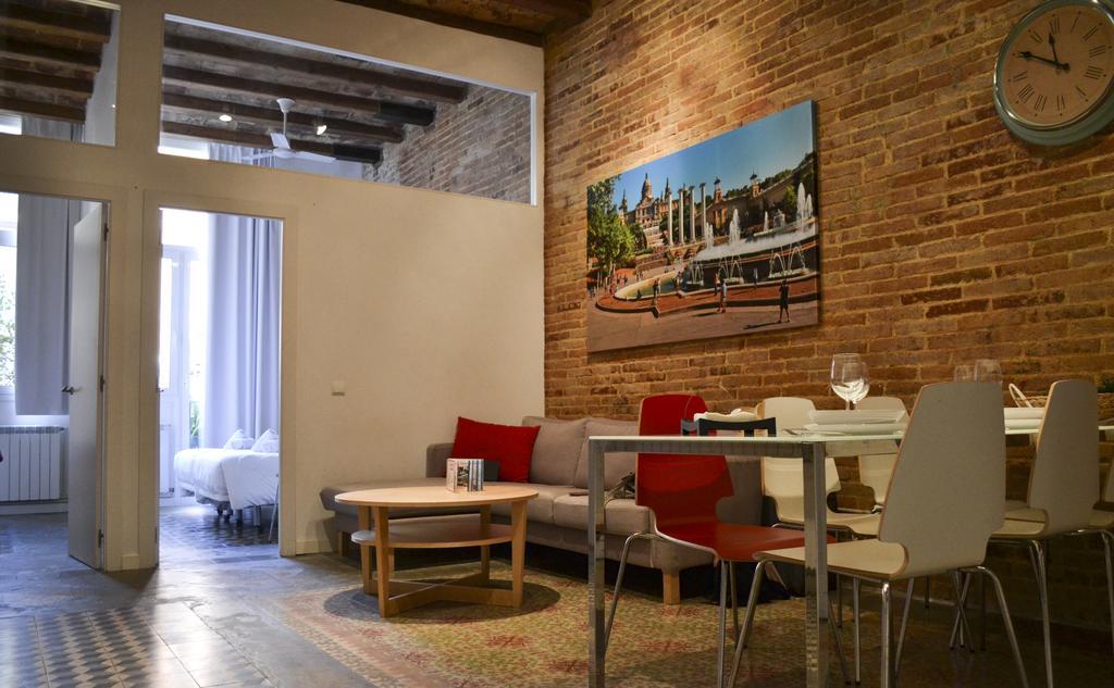 Happy People Plaza Espana Appartement *