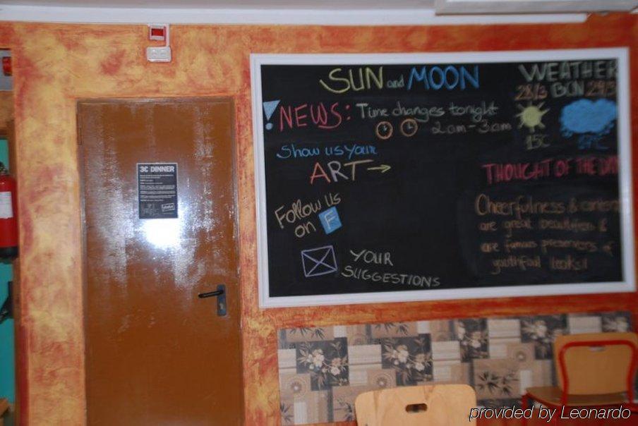 Hostel Sun & Moon Barcelona