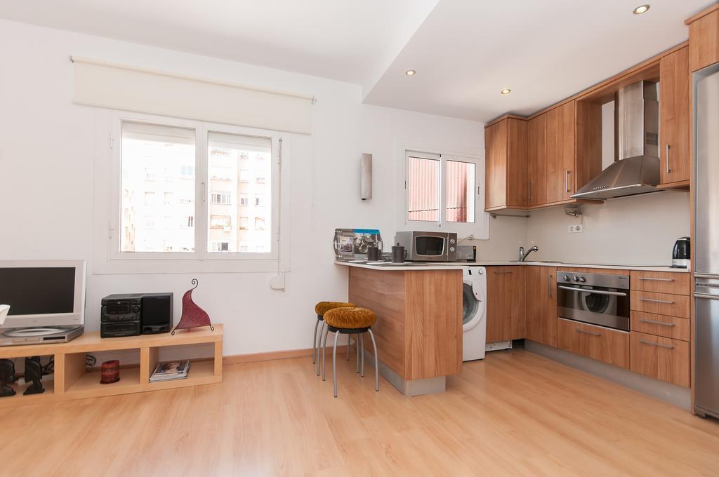 Cute In Sants Station With Hbo & Alexa & Ac Appartement