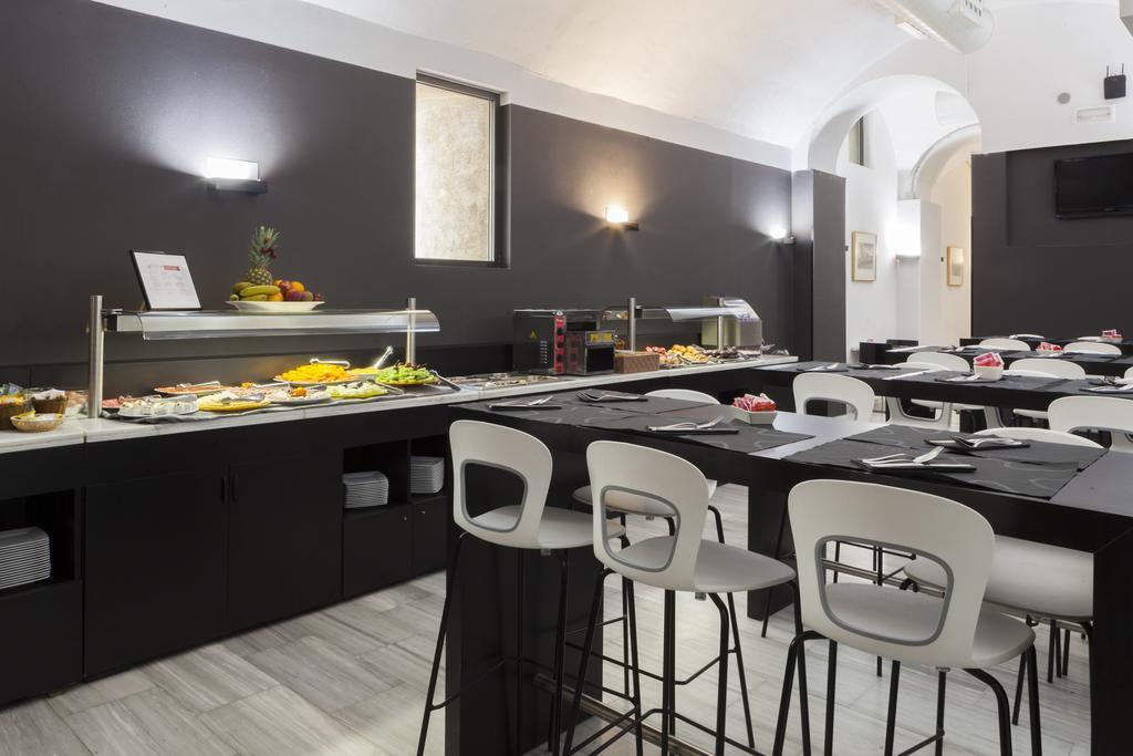 Hotel Petit Palace Boqueria 4*