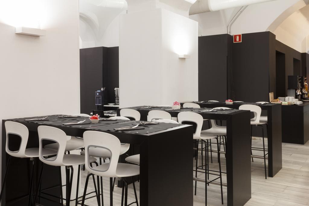 Petit Palace Boqueria Hotel 4*