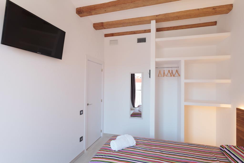 Radas Apartment *